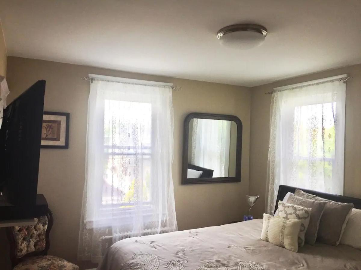 Historical Neighborhood Home New Rochelle Bagian luar foto